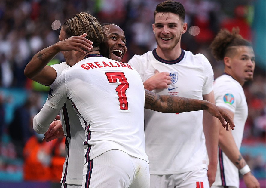 展现了极大 展现了极大