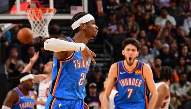 由于两家俱 由于两家俱